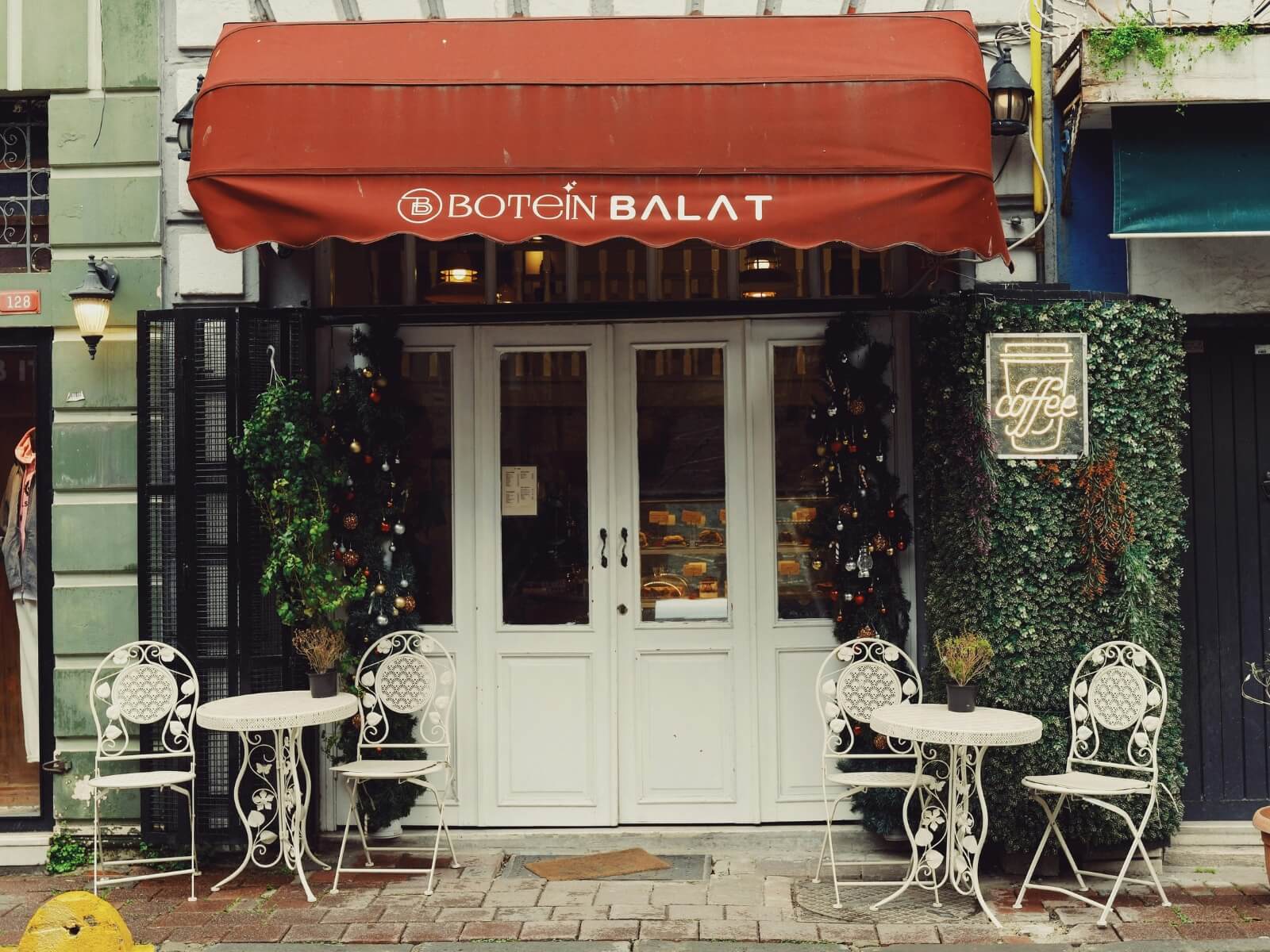 Balat Istanbul - Tourist Experience