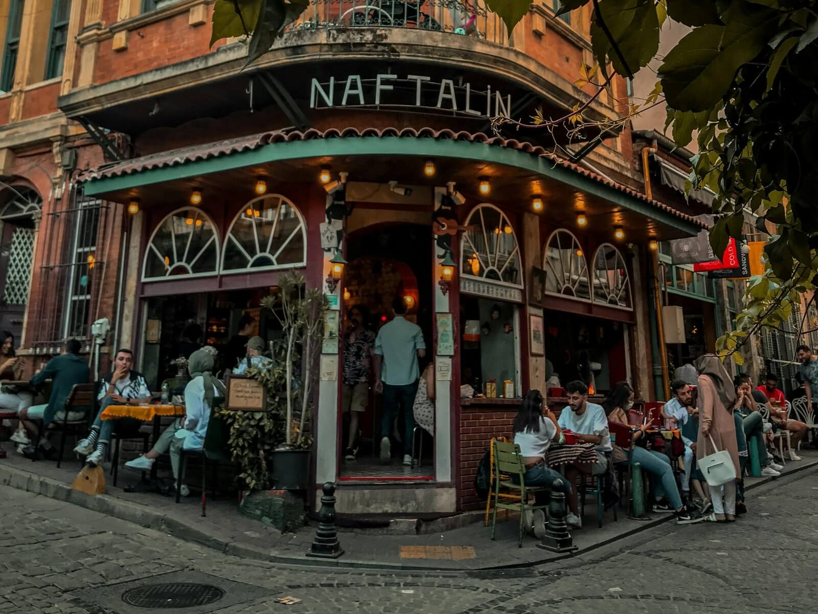 Balat Istanbul - Tourist Experience