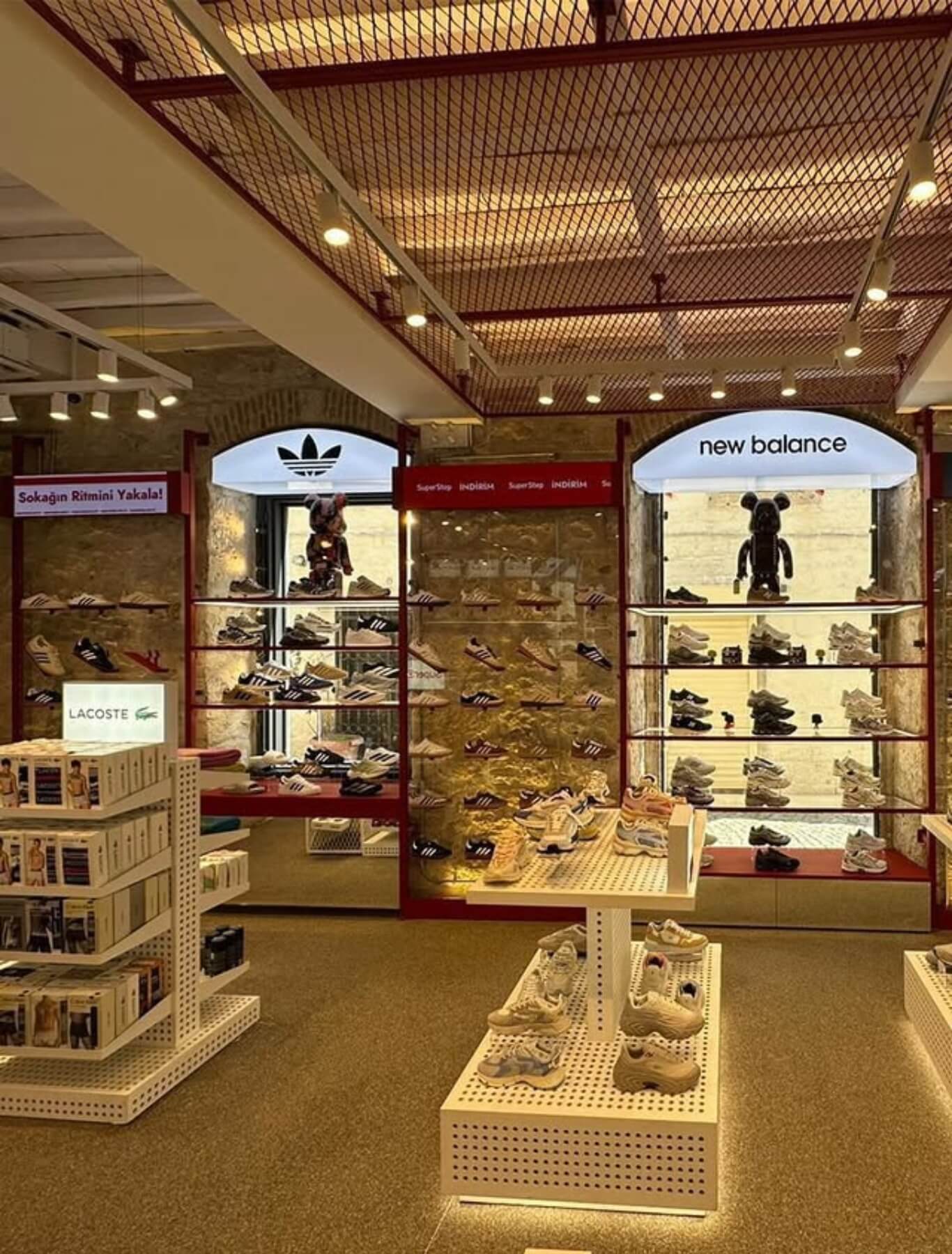 SuperStep Stores in Istanbul