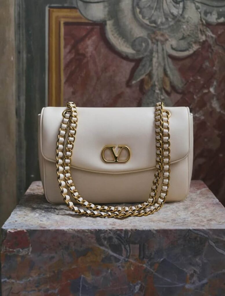 Valentino Stores in Istanbul