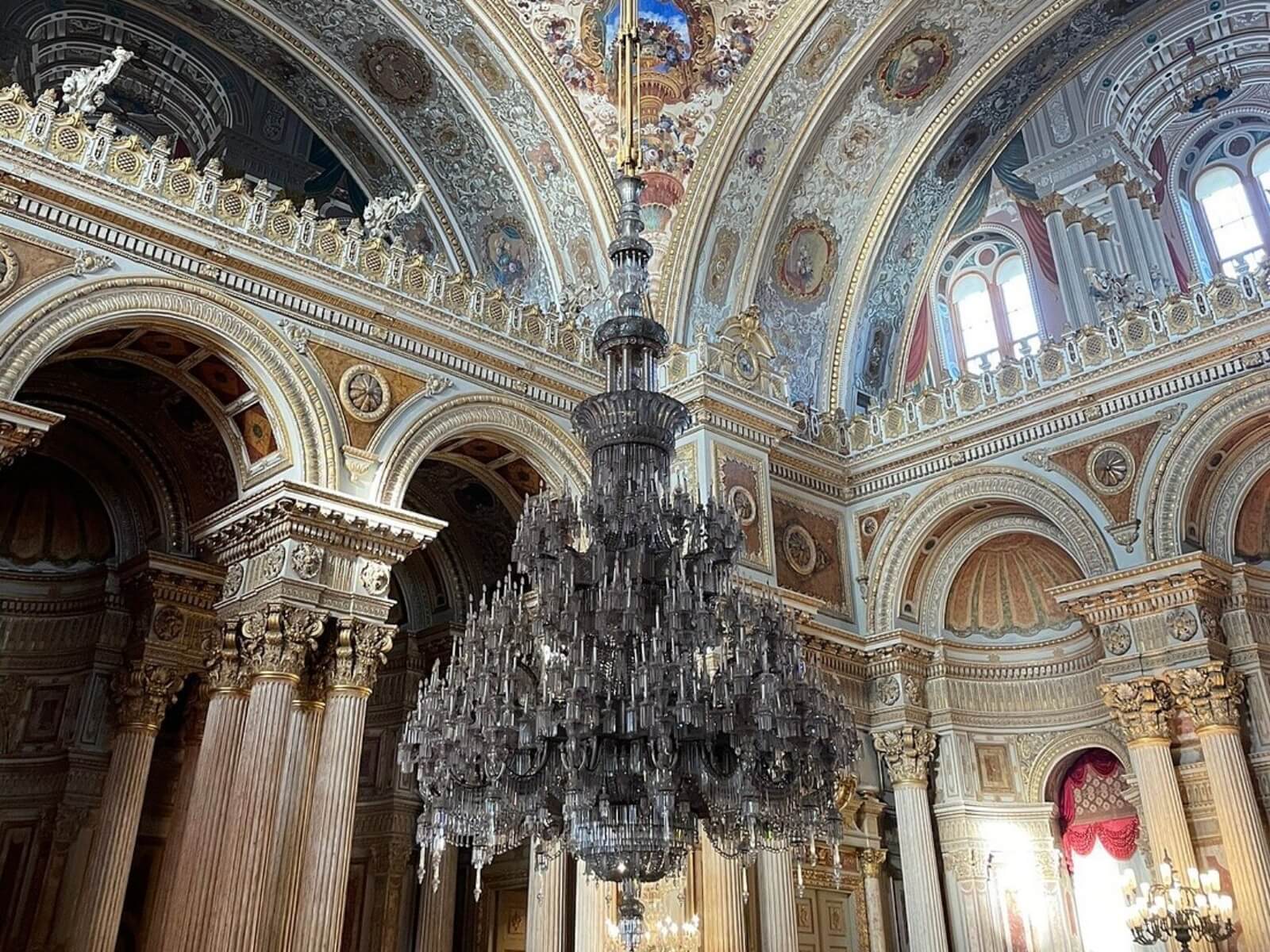 Dolmabahçe Palace