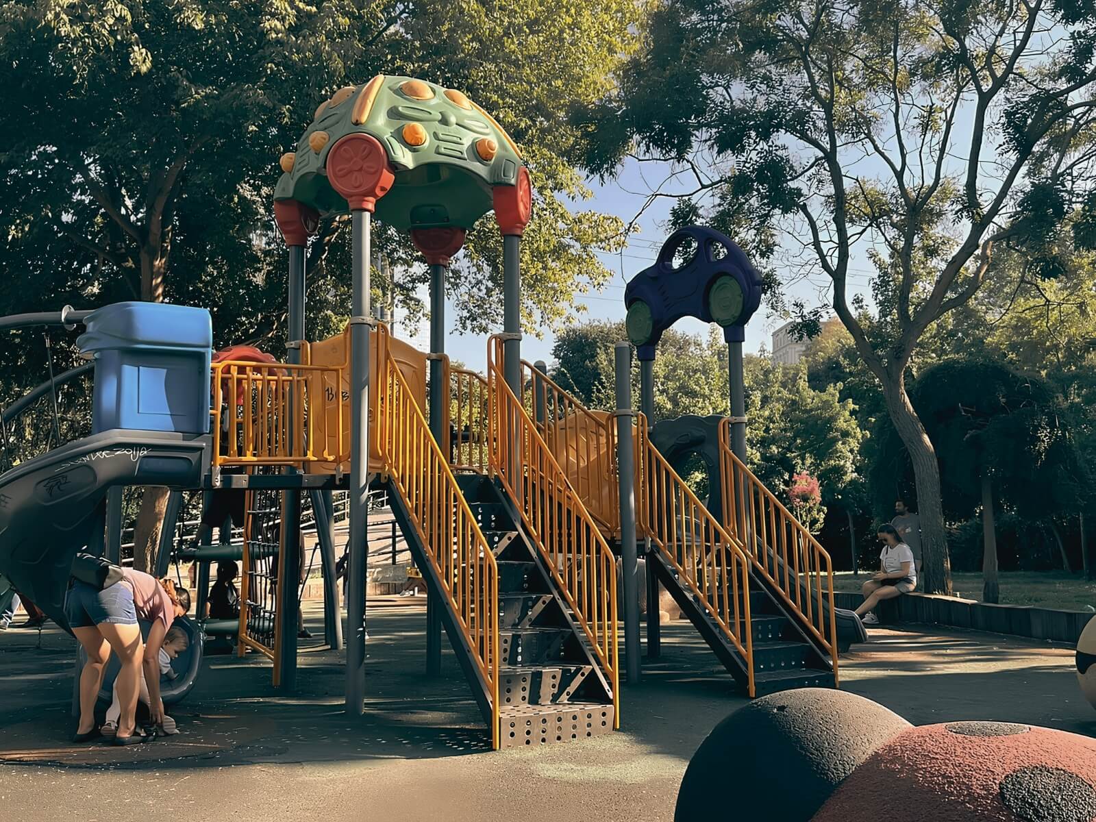 Explore Maçka Park