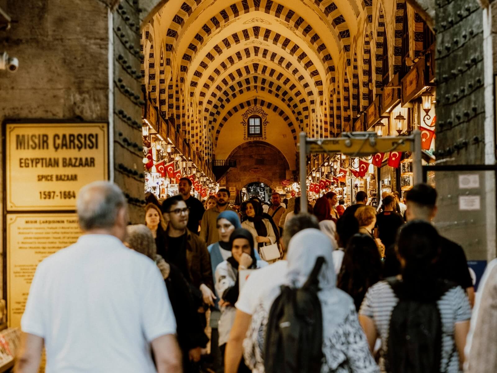 Spice Bazaar (Misir Carsisi)