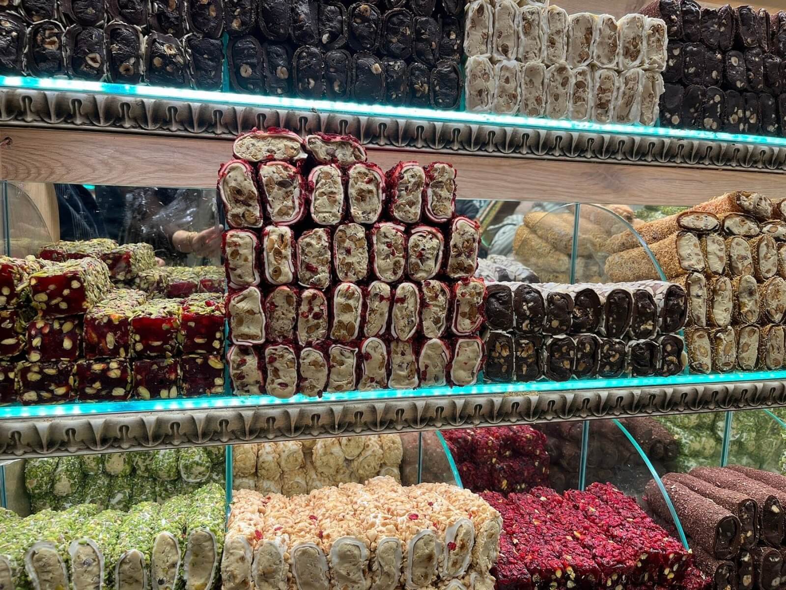 Spice Bazaar (Misir Carsisi)