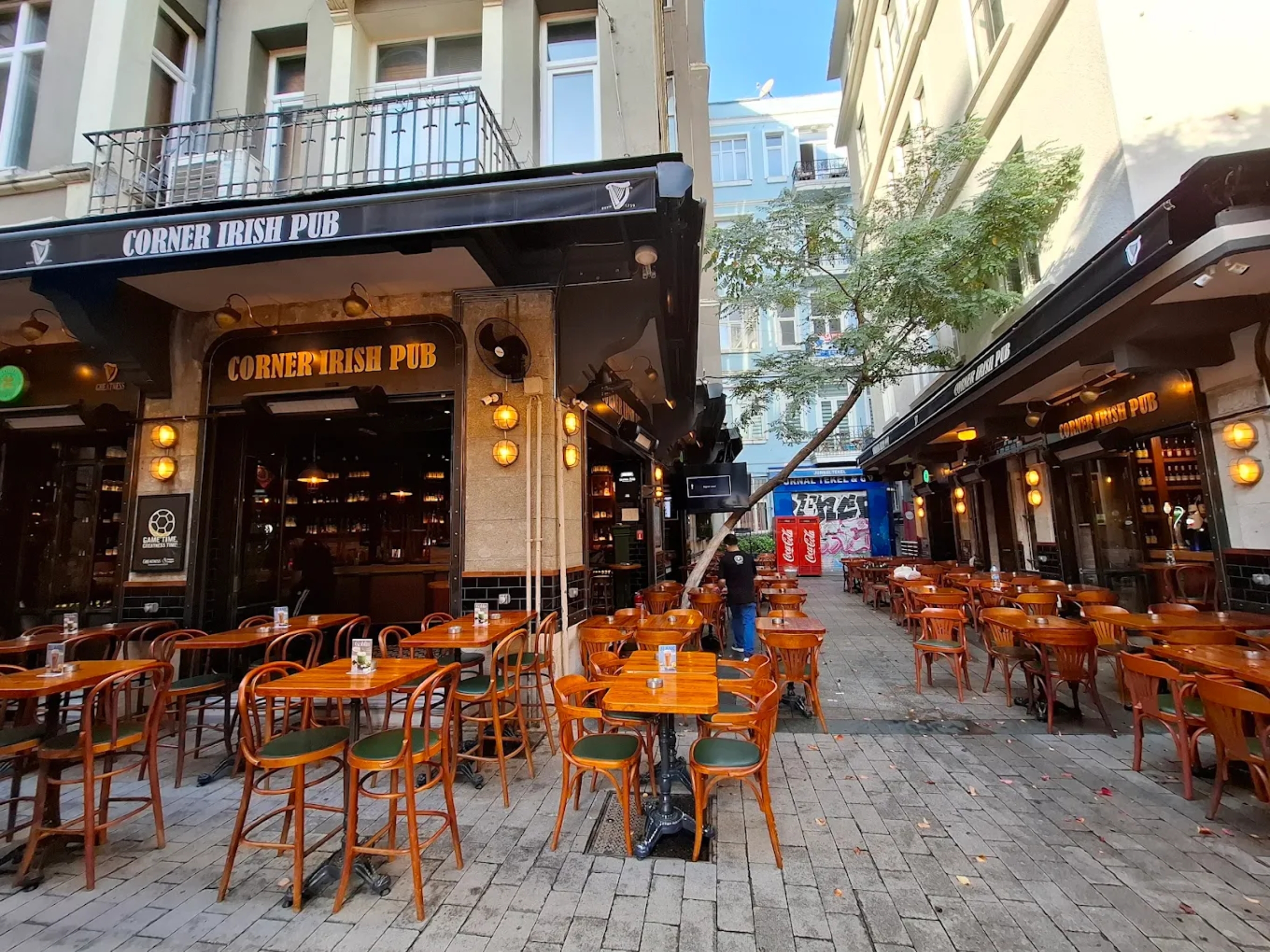 where to watch World Cup 2026 in Istanbul