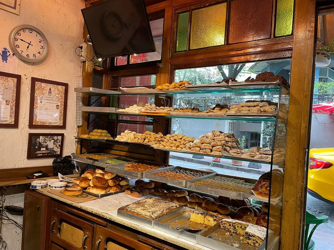 Tarihi Cihangir Simit Firini