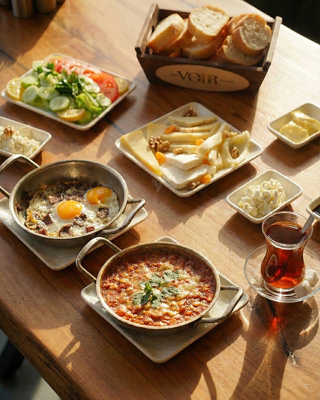 The Voir İstanbul