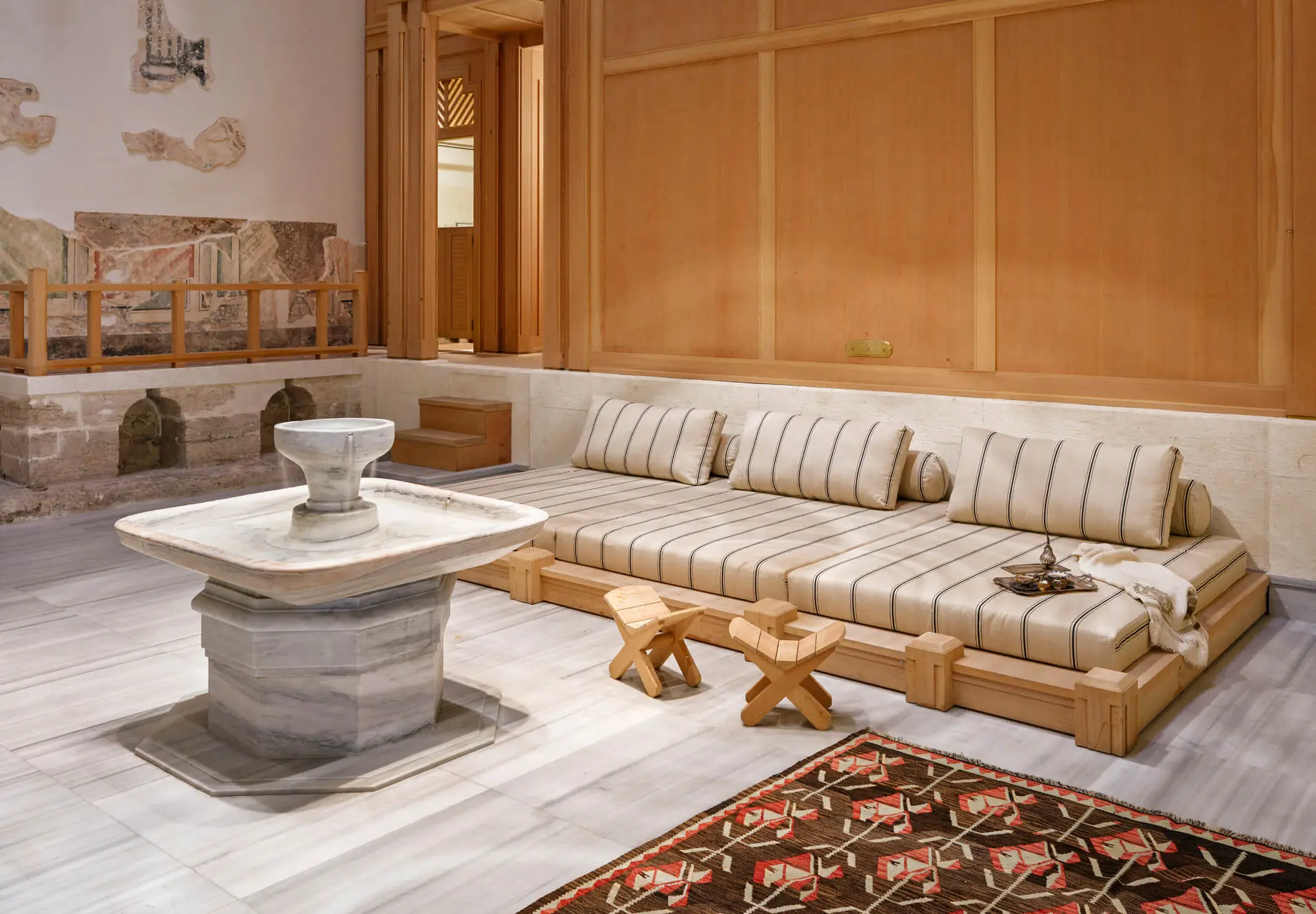 Zeyrek Çinili Hamam