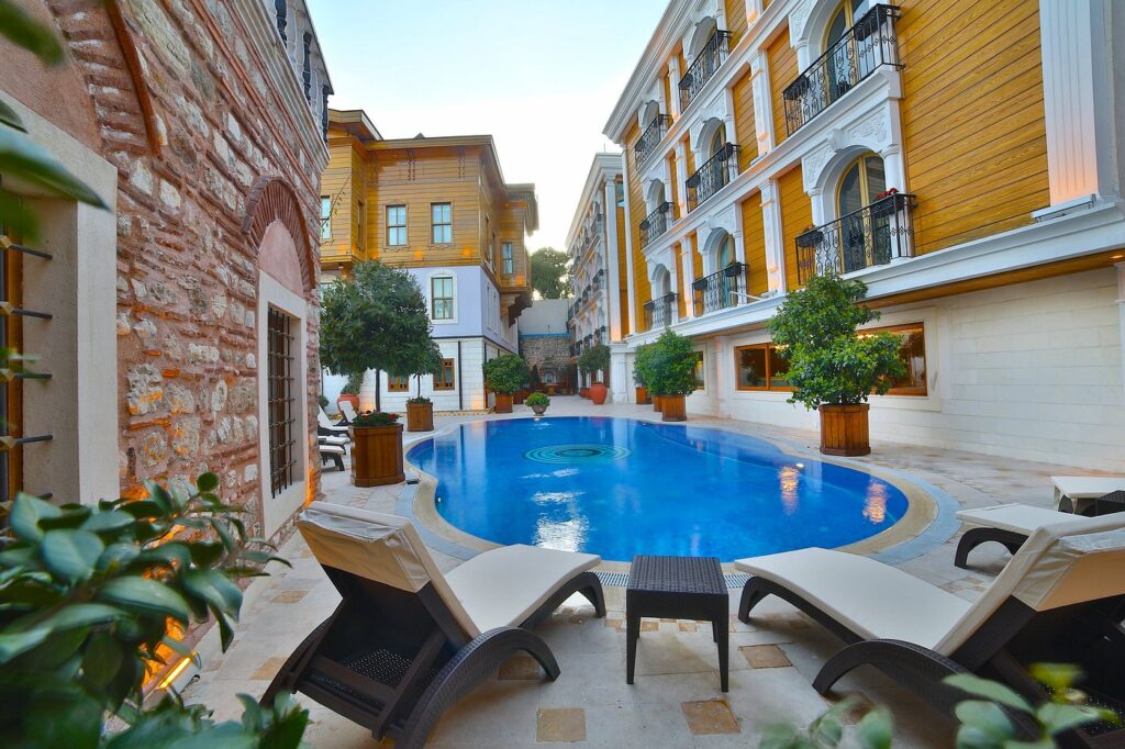 Seven Hills Palace Hotel & Spa