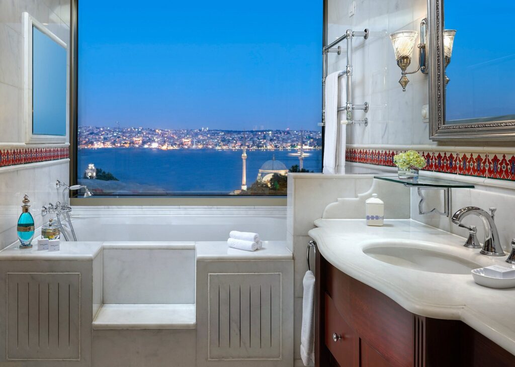 The Ritz-Carlton, Istanbul