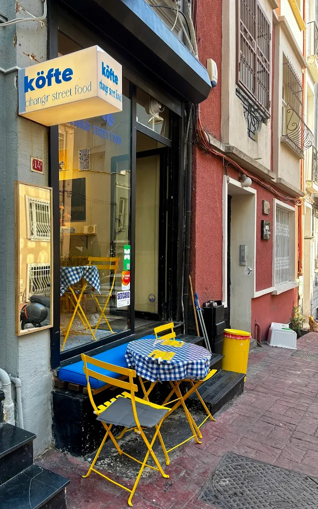 KÖFTE CİHANGİR STREET FOOD