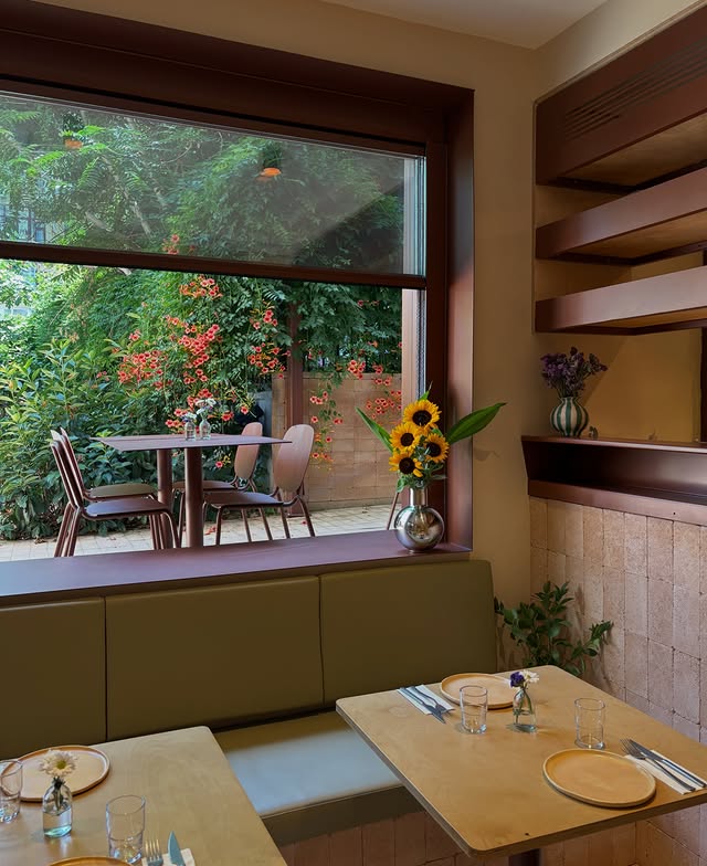 Neroli Daylight Kitchen