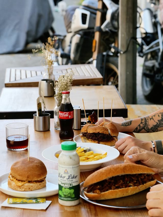 Vatka Burger Co.